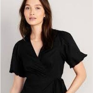 Old Navy Black Puff Sleeve Peplum Blouse S L #0112